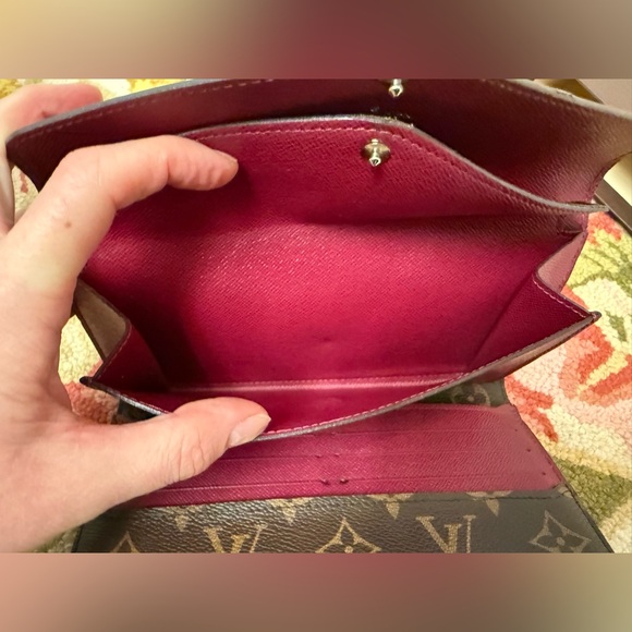 LOUIS VUITTON Barbie Monogram Epi Marie-Lou Long Clutch/ Wallet Fuchsia - Picture 13 of 16